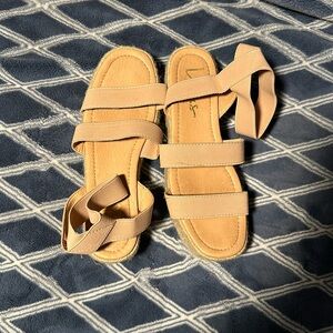 Platform sandals